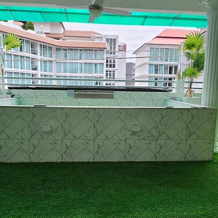 Xcess Residence Pattaya Luaran gambar