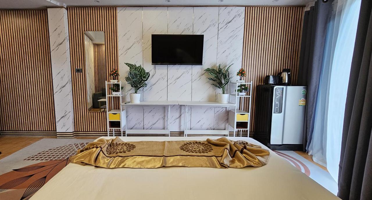 Xcess Residence Pattaya Luaran gambar