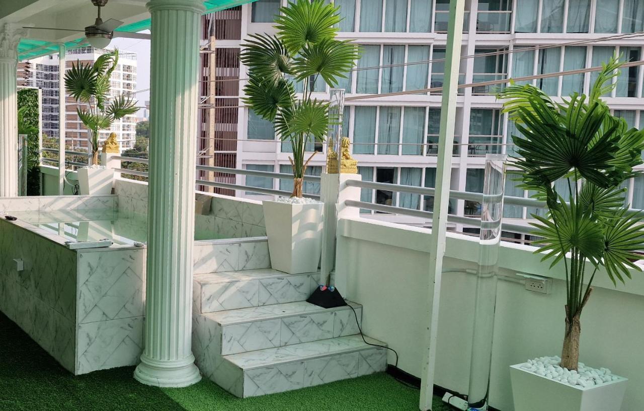 Xcess Residence Pattaya Luaran gambar
