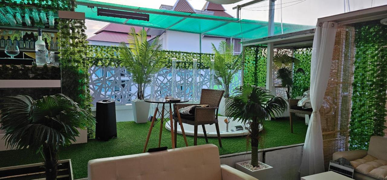 Xcess Residence Pattaya Luaran gambar