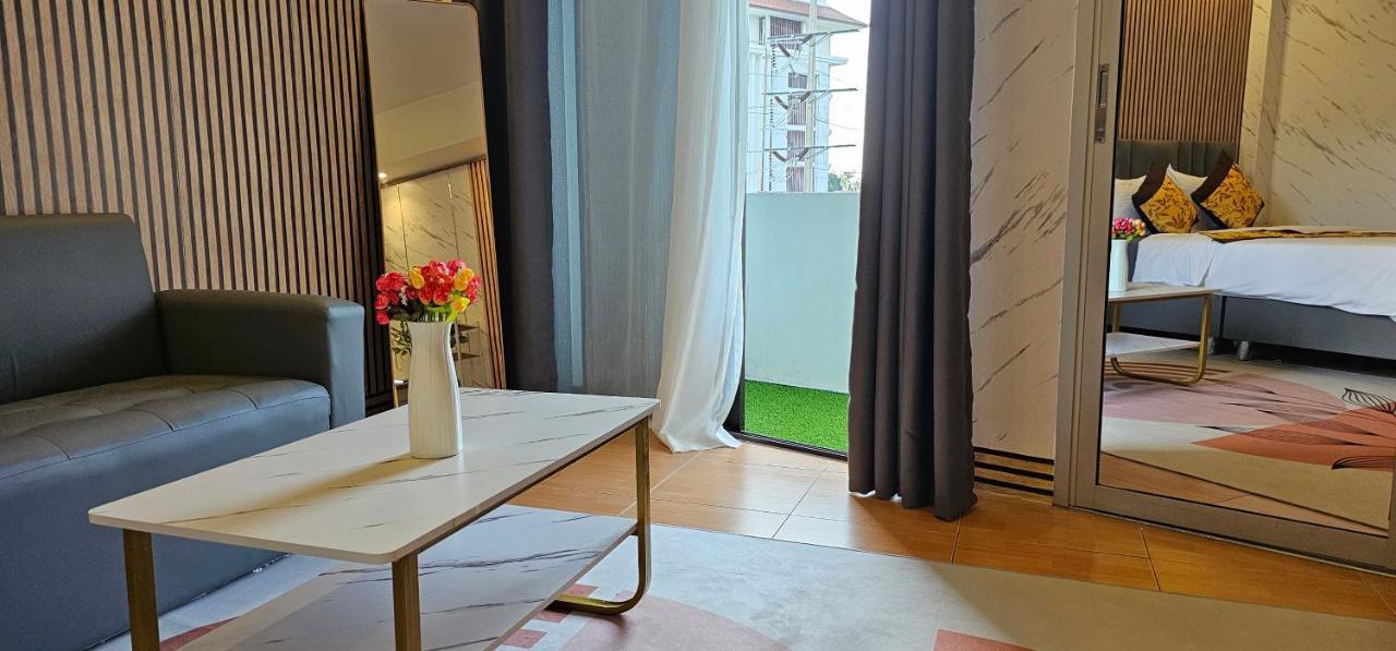 Xcess Residence Pattaya Luaran gambar
