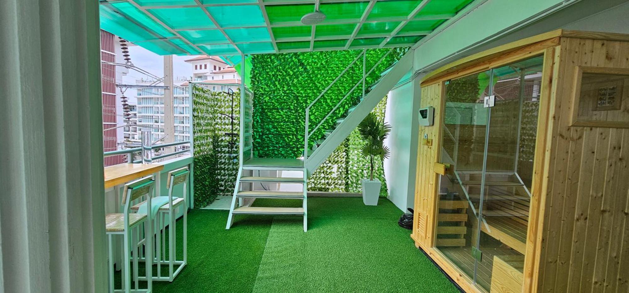 Xcess Residence Pattaya Luaran gambar