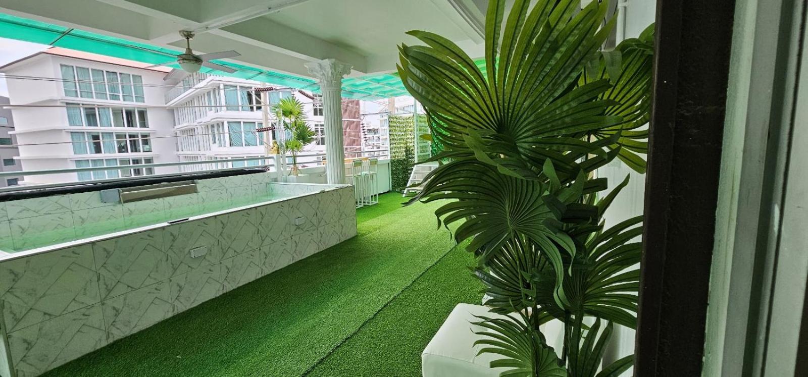 Xcess Residence Pattaya Luaran gambar